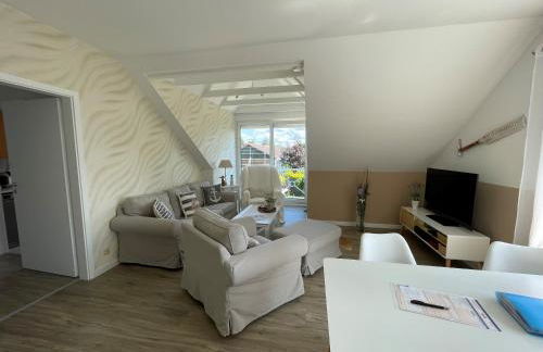 Sonnendeck / 3 Zi.-FeWo mit Meerblick in Toplage - Foto 5