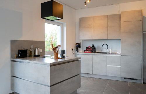 Lux Apts Deluxe Apartment-Zentral-Messe-Küche - Foto 8