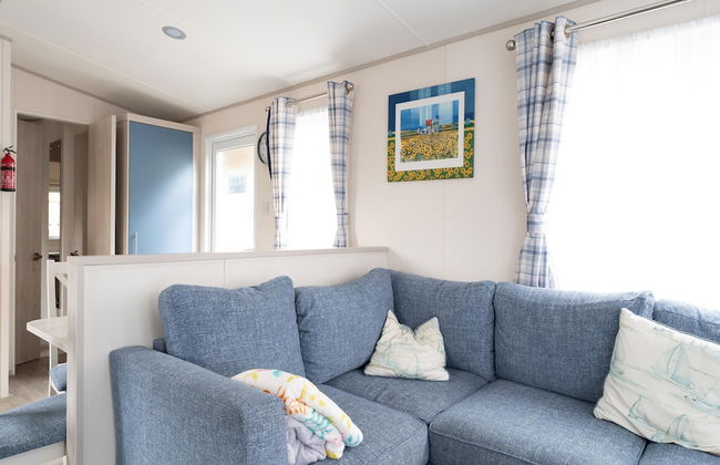 Chalet in Renesse Near Sandy Beaches - Photo 20