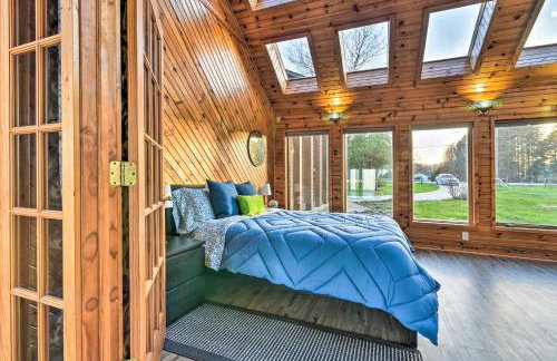 Lakefront Applegate Retreat w/ Private Beach! - Photo 17