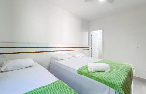 Apto Térreo com 2 quartos (ambos com ar split), sendo 1 suíte, internet privativa 300MBPS, no Residencial Vila Regina, condominio com piscina e área gourmet bem próximo a praia de Taperapuã - Foto 21