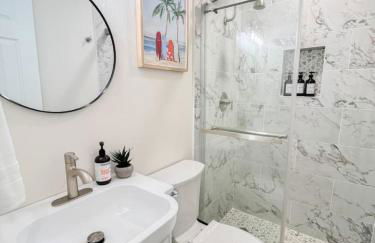 Waterfront duplex, walk to the beach - Foto 17