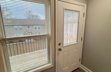 Spacious 2BR Apt with Balcony and 2 King Beds Sleeps 6 - Foto 27