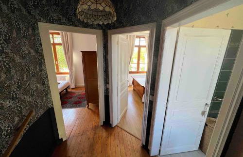 Maison meulière du 34e Sacre, à proximité du Domaine Pommery - Foto 9