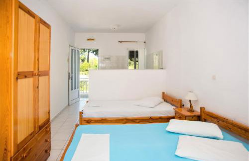 Blue White Apartments - Kefallonia Poolside Retreats - Foto 38