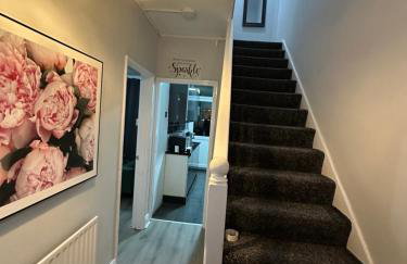 Tranquil Stays at 3 bedroom House in Dagenham - Foto 34