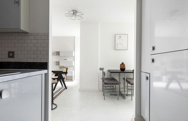 Luminous 2 Bed Balcony Flat in Islington - Foto 33