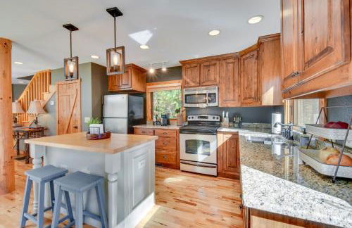 Burton on the Rocks Lake Retreat with Hot Tub! - Foto 11