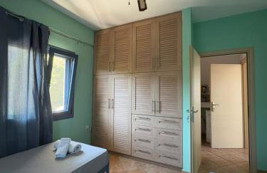 Sunset Apartments - Photo 13