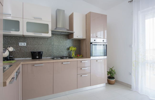 Apartment in Seget Donji With Terrace - Foto 10