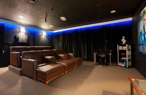 Relaxing Retreat with Pool and Movie Theater - Foto 21