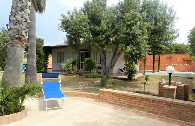 Cozy Holiday Home in Ricadi near Sea - Photo 14