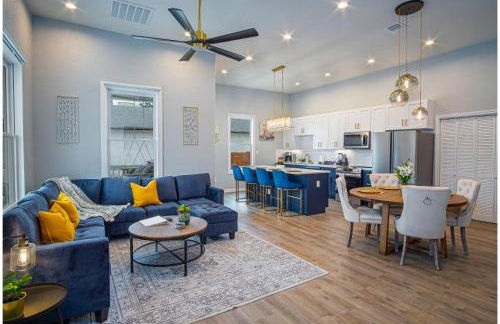 Trendy Historical Home Near Downtown Attractions - Foto 10