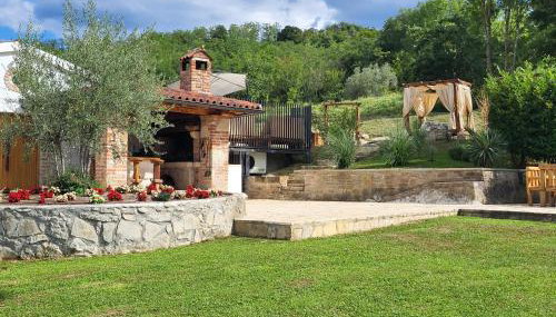 Villa Blazeni Miroslav Bulesic in Central Istria for 8 people with private heated pool and sauna - Foto 5, Garden, Garden view