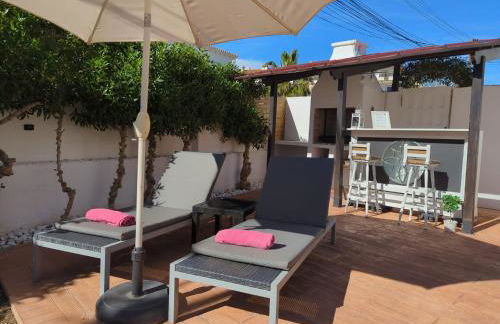 The Lemon Tree by the Sea - Photo 40