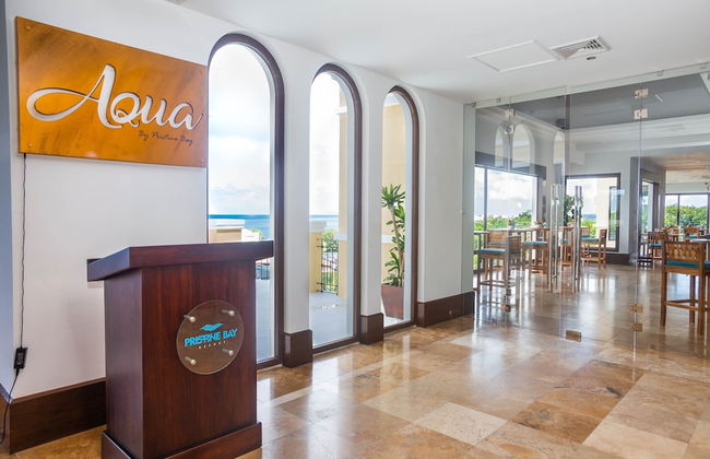 Pristine Bay Villa 1304 with large pool - 3 bedroom 3 Condo by RedAwning - Foto 27