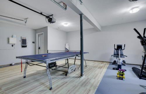 Poconos Retreat Hot Tub, Pool, Theater EV chrg & more - Foto 30