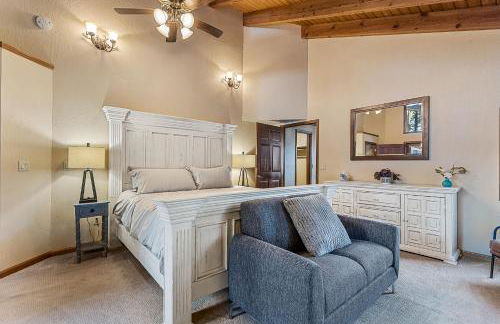 Sensational Burning Tree 4 bed 3 bath Retreat in the Country Club - Photo 20