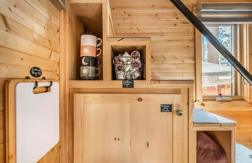 Luxury Glamping Tiny Haven, Firepit & Grill - Foto 28