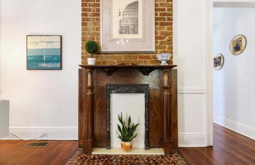 Uptown Spacious 4BD/3BA with Historic Charm - Foto 66