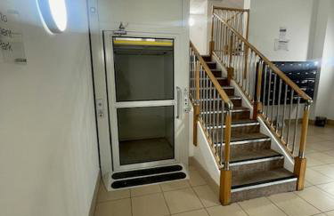 Central 1BR Flat for up to 4 - Lift Access - Photo 19