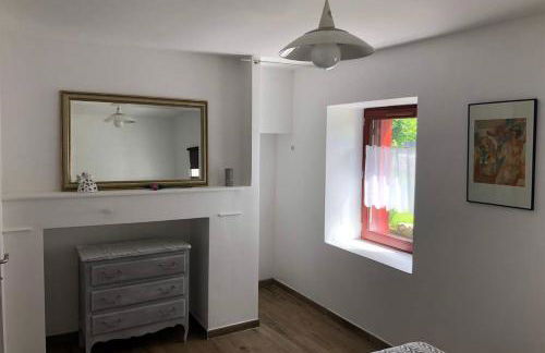 Le Clos des Buis 2 gîtes 6CH 4 SDB 4 WC - Foto 18