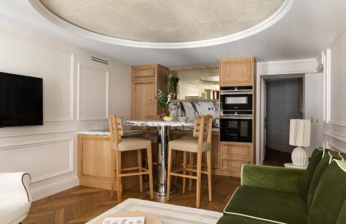 HIGHSTAY - Luxury Serviced Apartments - Place des Victoires - Photo 12