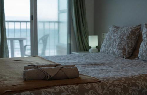 1ª Linea de Mar 4pax Valencia 15 min - Foto 9