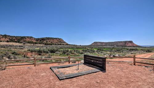 Modern Ranch House with Fire Pit and Valley Views - Foto 3