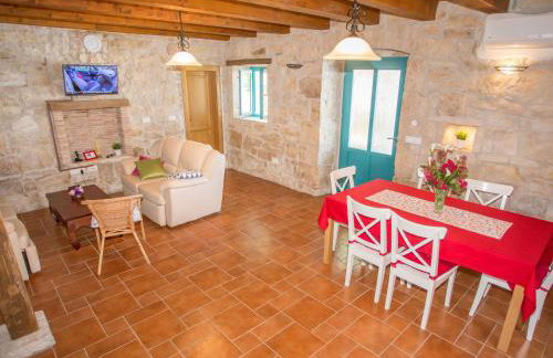 Villa in Medvidici With Pool Near Porec Beach - Foto 3