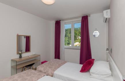 Villa Elena - Makarska by Villas Guide - Foto 26