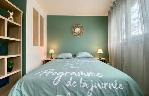 L'Appartement Jebari - Esprit loft Carcassonne proche cité médiéval et aéroport - Foto 7