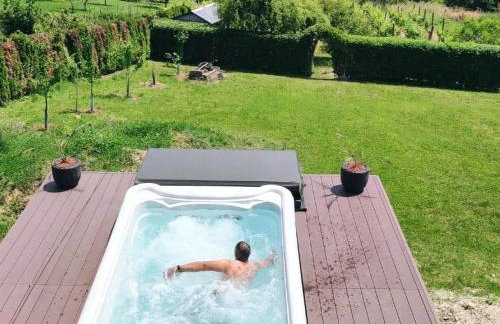 Villa Wolf Castle - vanjski grijani bazen 365 dana i pet friendly - Foto 1