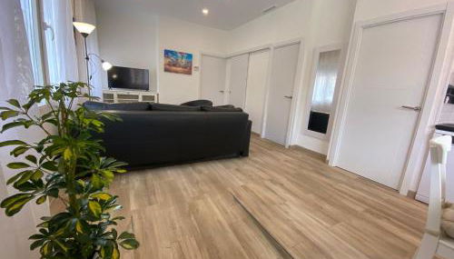 ALOJAMIENTO TURISTICO LAS VISTILLAS MADRID RIO - Foto 3