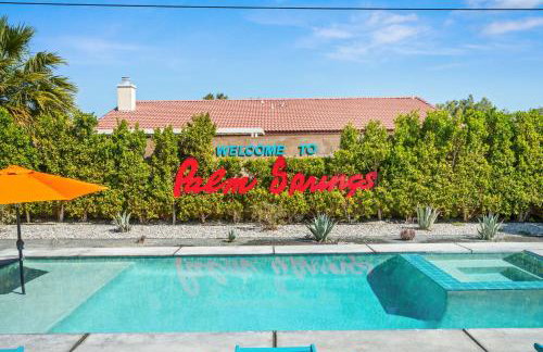 NEW Retro Escape 70's Vibes Wellness Game Room - Foto 44