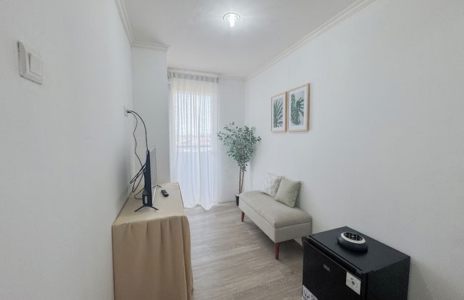 Compact and Restful 2BR at Menara Rungkut Apartment - Foto 11