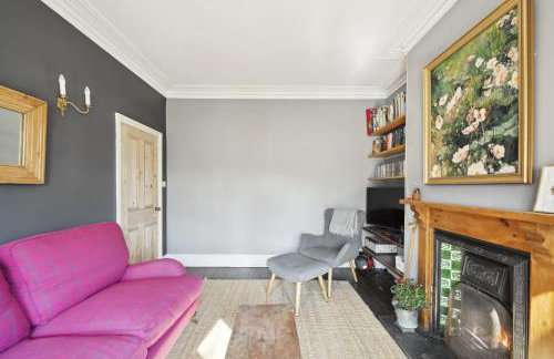 Beautiful Victorian Home on Peaceful Green Square - Foto 22