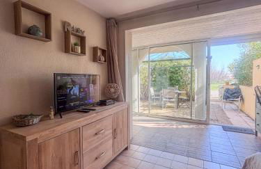 Joli T2, à 400m à pied de la mer - Piscine privée - Foto 13