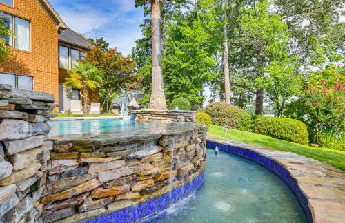 Luxe Lakefront Apartment w/ Shared Pool & Dock! - Foto 29