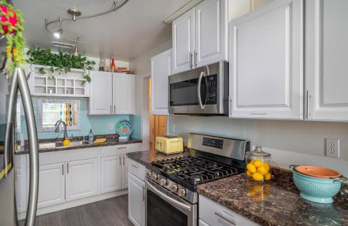 Hello Sunshine OC minutes to Disneyland-Family Friendly - Foto 30