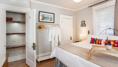 Belmont University 2mi Broadway - Foto 1, wardrobe