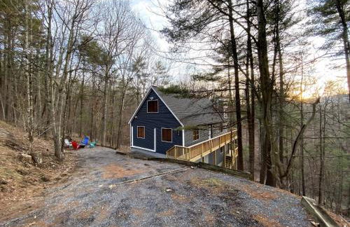 Hot Tub Luxe Retreat • Game Room • Lake • Bryce - Foto 19