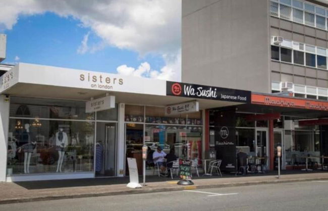 Quest on London - Photo 40