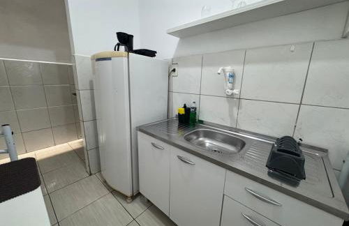 Lindo APT 05 em bairro central de Petrolina em prédio familiar - Foto 26