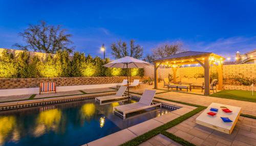 GAMEROOM, King Beds, Movie Projector, Heated Saltwater Pool, Golf and Games! - Foto 5