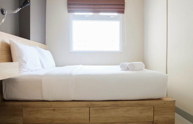 Modern and Bright 2BR Green Pramuka Apartment - Foto 2