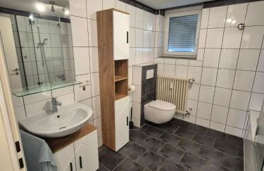 Großzügige 96 qm Wohnung mit 2 Schlafzimmern und großem Wohnzimmer - Foto 8