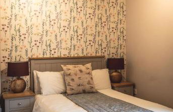 The Saddle Room - Photo 37