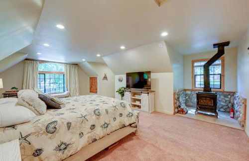 Lakeside Bear Lodge Studio 9 Mi to Bass Lake! - Foto 10