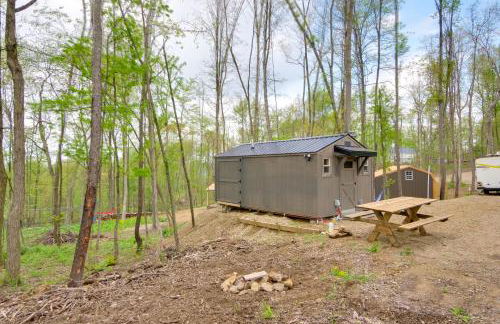 On-Site Trails to Mohican River Tiny Home Retreat - Foto 15